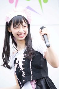 鶴巻星奈さん画像