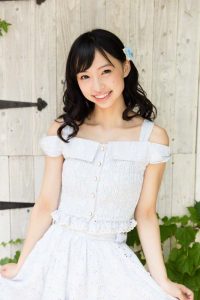 鶴巻星奈さん画像