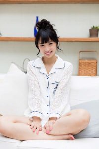 鶴巻星奈さん画像