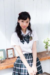 鶴巻星奈さん画像