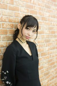 鶴巻星奈さん画像