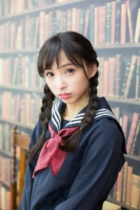 鶴巻星奈さん画像